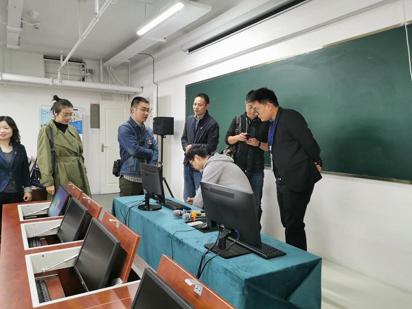 四川广播电视大学省直机关学院到我校进行机考系统的检查和指导